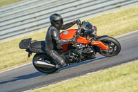 Evening Adv_Mid Group